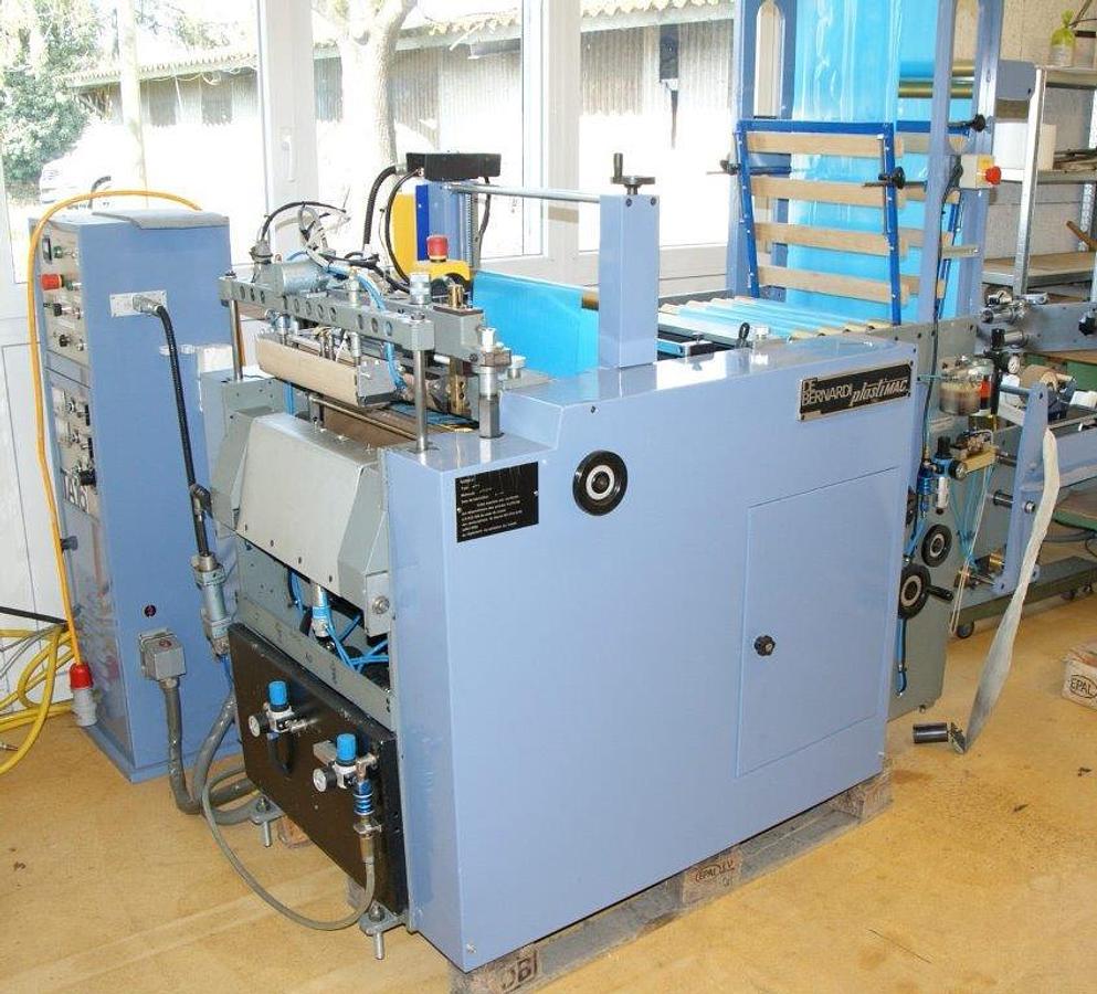 Used De Bernardi PlastiMac 402A