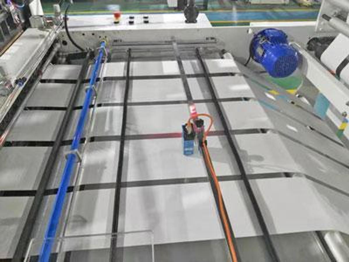 2026 Chovyting CW-1100BS5+AP High Speed Calendar Bag Making Machine