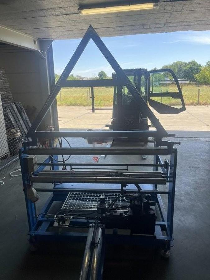 Used Folding triangle