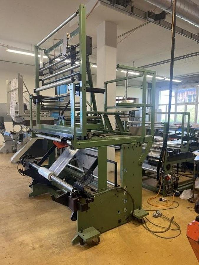 Used Lemo folding triangle