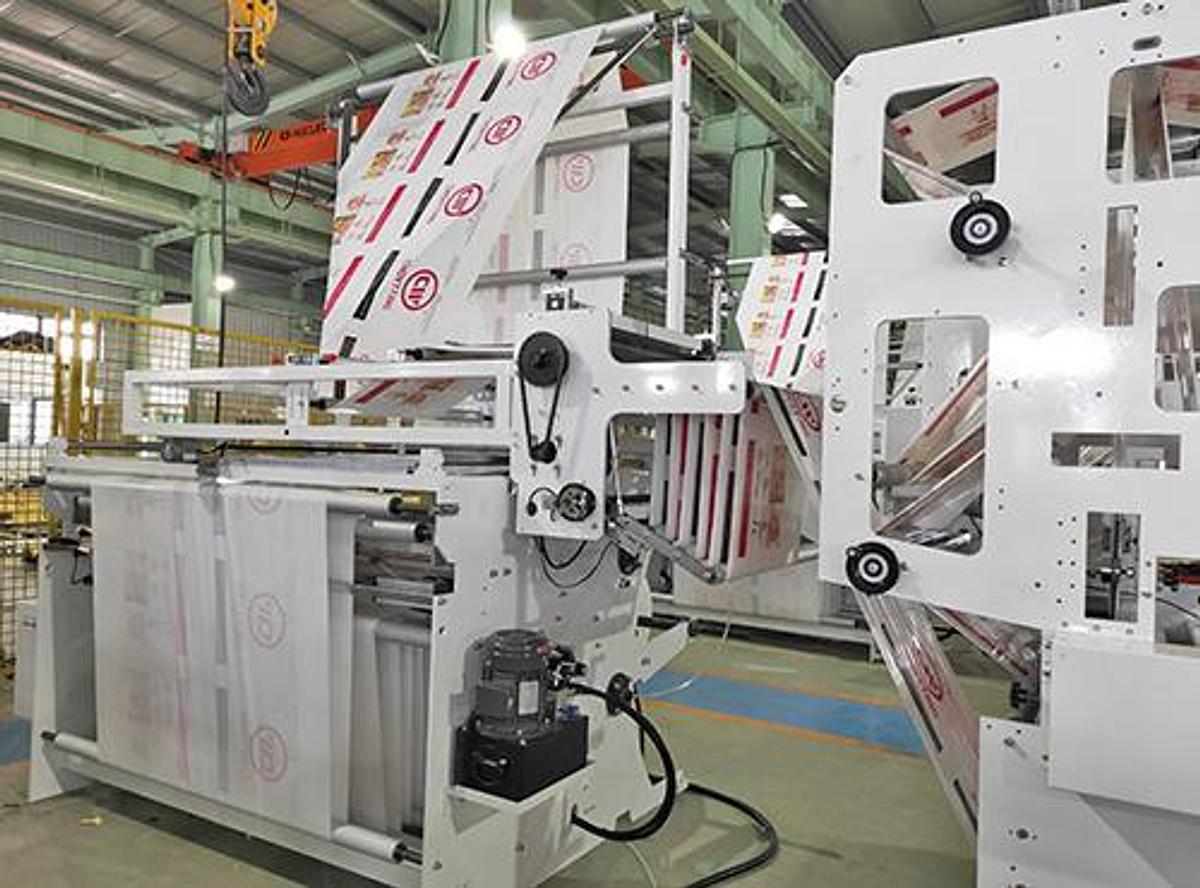 2026 Chovyting CW-800CSD Super High Speed Automatic Soft Loop Handle Bag Making Machine