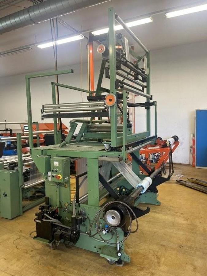 Used Lemo folding triangle