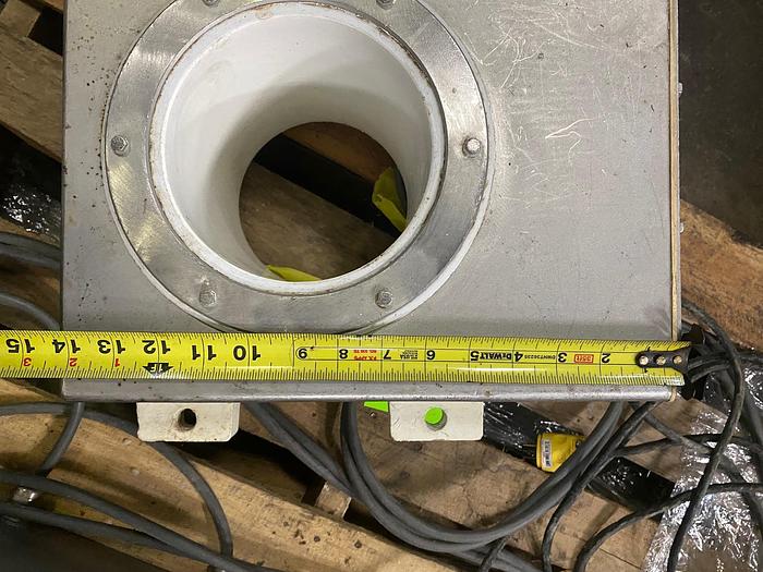 Used Safeline Mettler Toledo Flow Through Metal Detector V3/6F/100/300