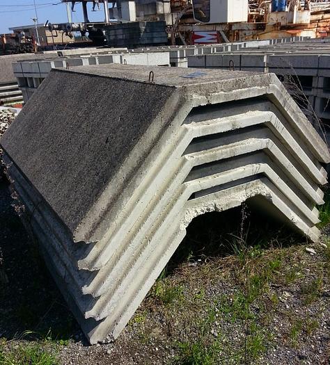 Stock Manufatti in cemento