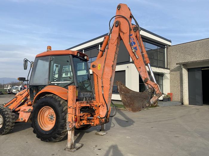 Usato 2002 FIAT HITACHI FB 100/2 4PT