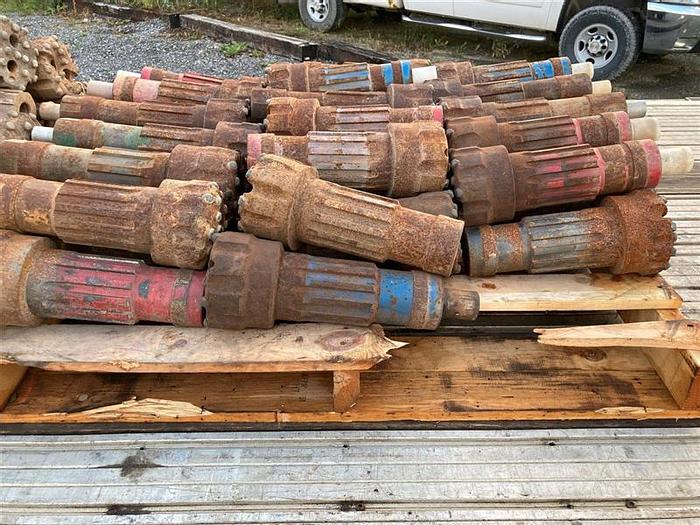 Used Lot of 24 QL60 Shank Hammer Bits