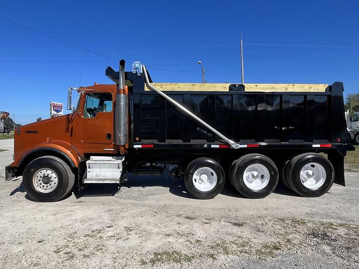 Used 2006 Kenworth T800 Tri-Axle Dump Truck #5608