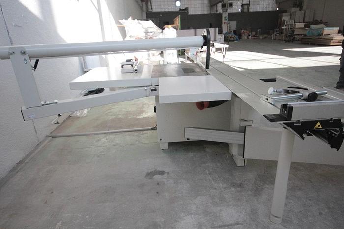 2024 Scm SI 400 E Class