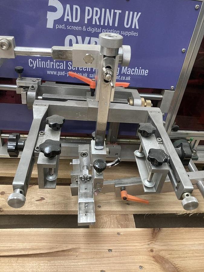 Used 2017 Pad Printer Engineering (Pad Print UK) SPW-200R - Semi Automatic Rotary Screen Printer