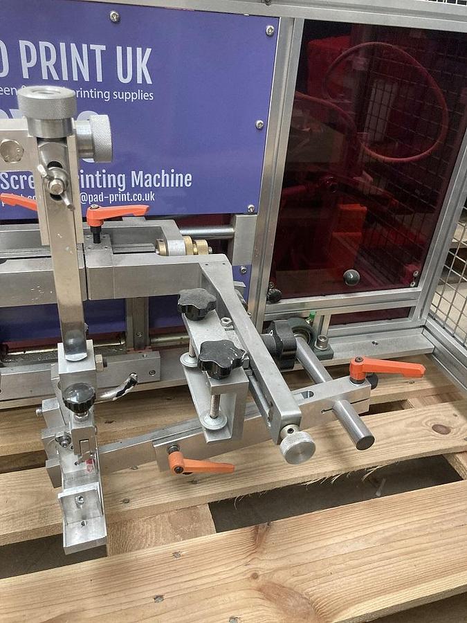 Used 2017 Pad Printer Engineering (Pad Print UK) SPW-200R - Semi Automatic Rotary Screen Printer