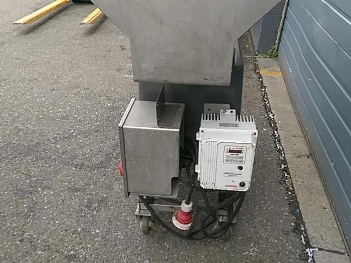 Used Heat and Control Fastback Conveyor