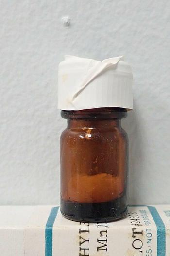 Used Polysciences 17172 Poly(ethylene glycol) 1/g ~35% Full