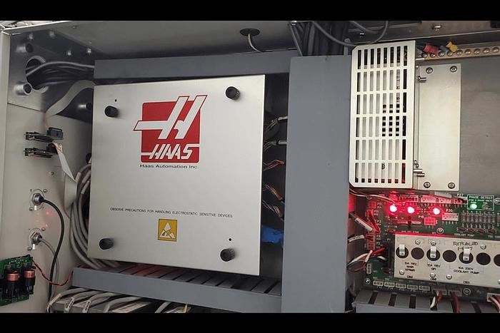 Used 2007 HAAS VF2SS Vertical CNC Mill Fourth Axis