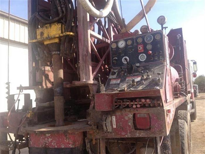Used 2001 Ingersoll-Rand T3W Drill Rig