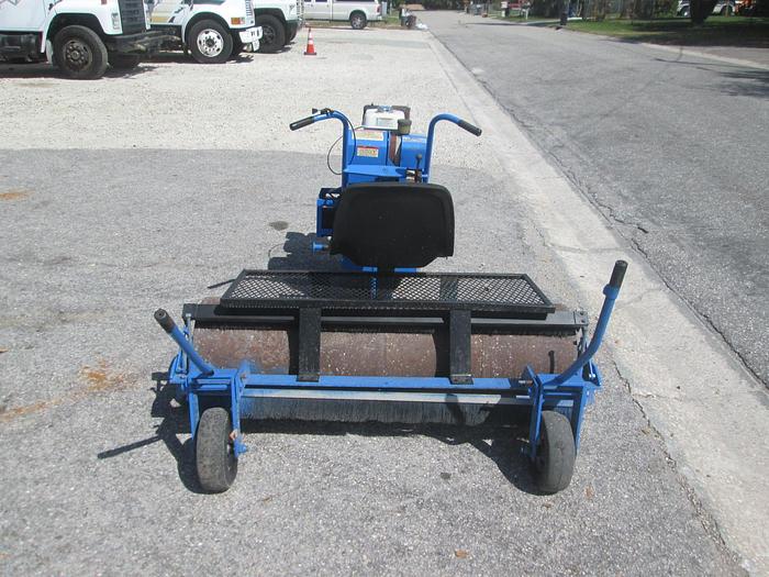 Used Har-Tru Mini Roller