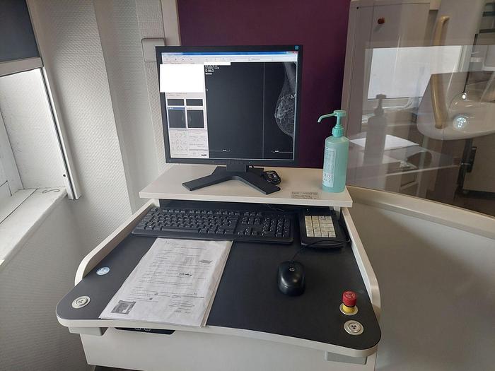 Used 2016 PHILIPS MicroDose SI L50 Air