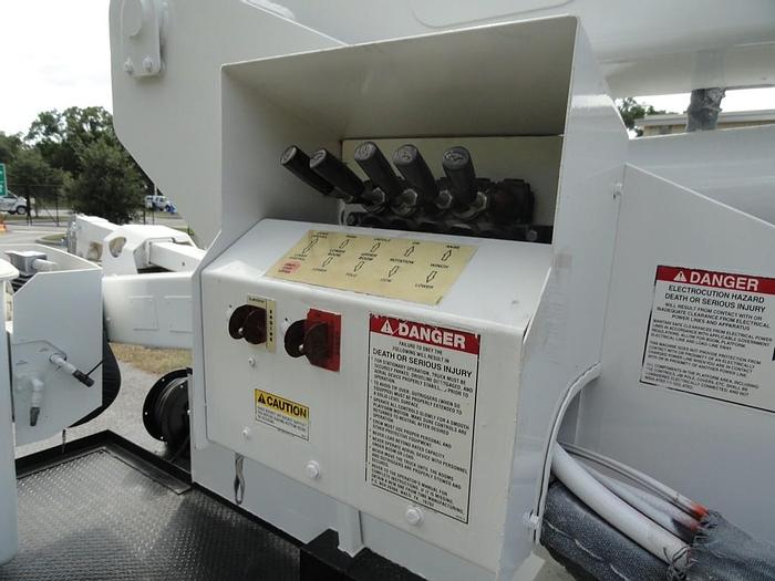 Used 2014 Dodge W5500 4x4 Versalift V040MHI 45ft Bucket Truck - 43796