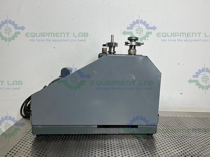 Used Welch  1402 DuoSeal Belt-Driven Rotary Vane Vacuum Pump 115/230V