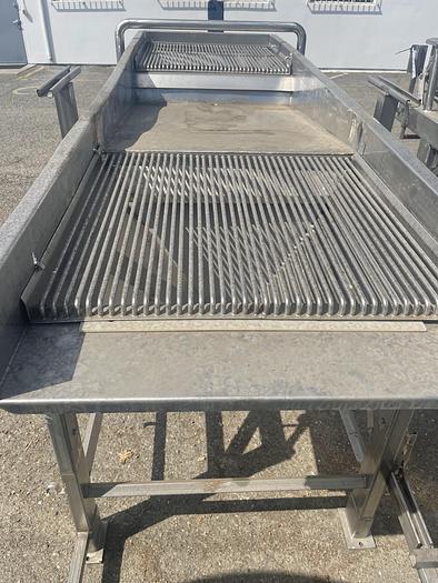 Used Stainless Steel Shaker 30" Wide x 9' Long