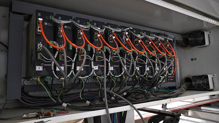 Used 2015 C.R. ONSRUD 148HD18CH2 5'x12' Twin Head CNC Router