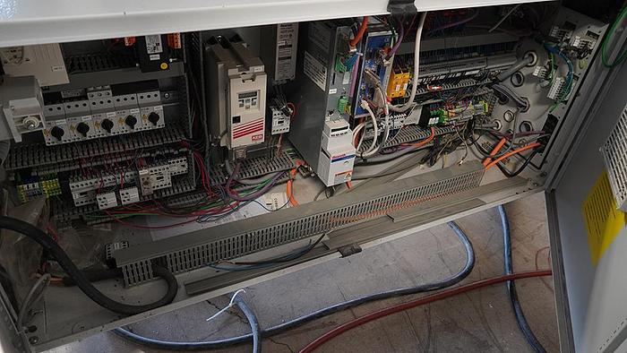 Used Weinig Opticut S-90 Chop Saw with Material Handling System