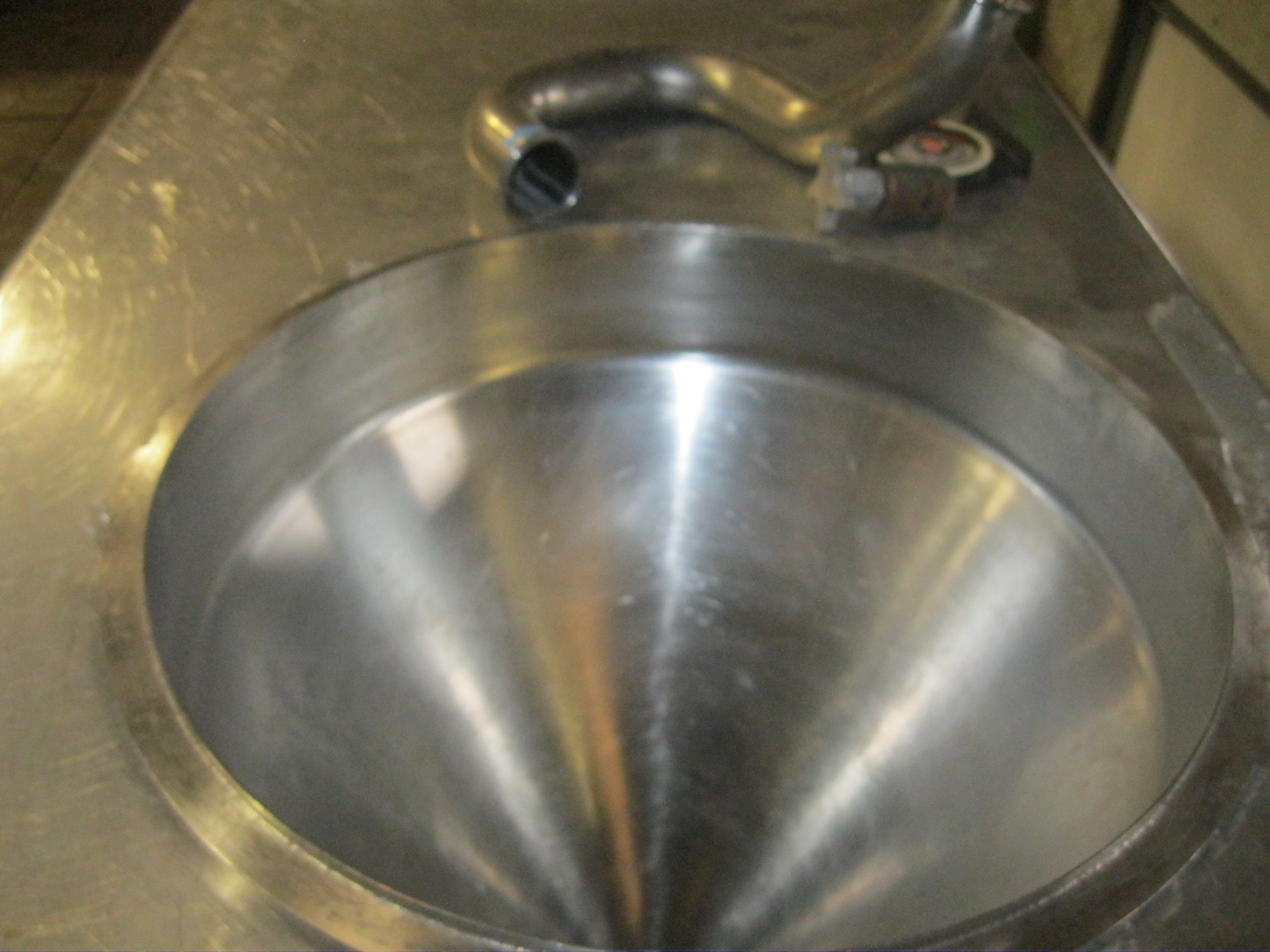 Usado FRISTAM BLENDING TABLE