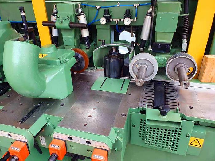 Used 1990 Wadkin Planer / Moulder GD 220 / 5 U
