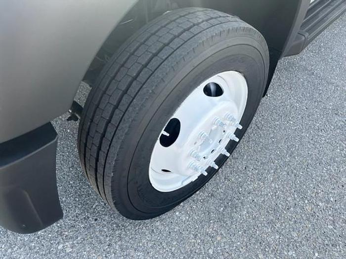 Used Altec AT40-G Bucket Boom on 2015 Ford F550 4x4 Extended Cab Utility Bucket Truck