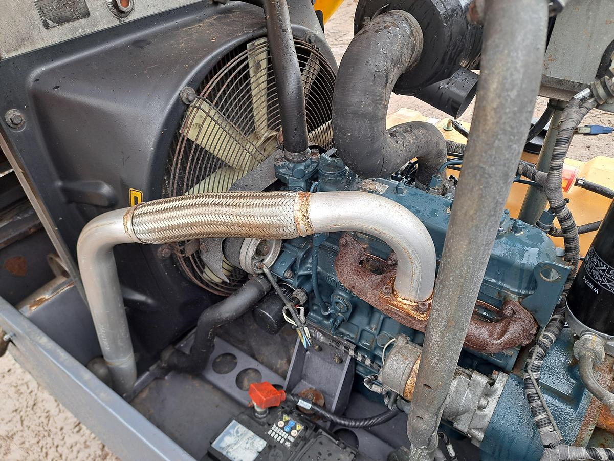 Used Atlas copco xas68