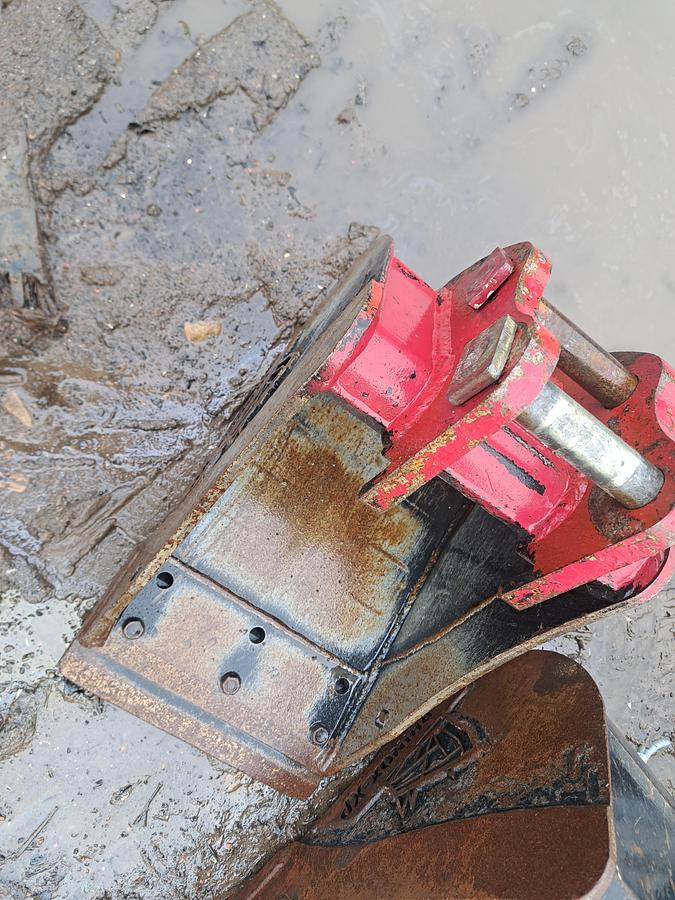 Used Yanmar SV15VT Mini Digger 