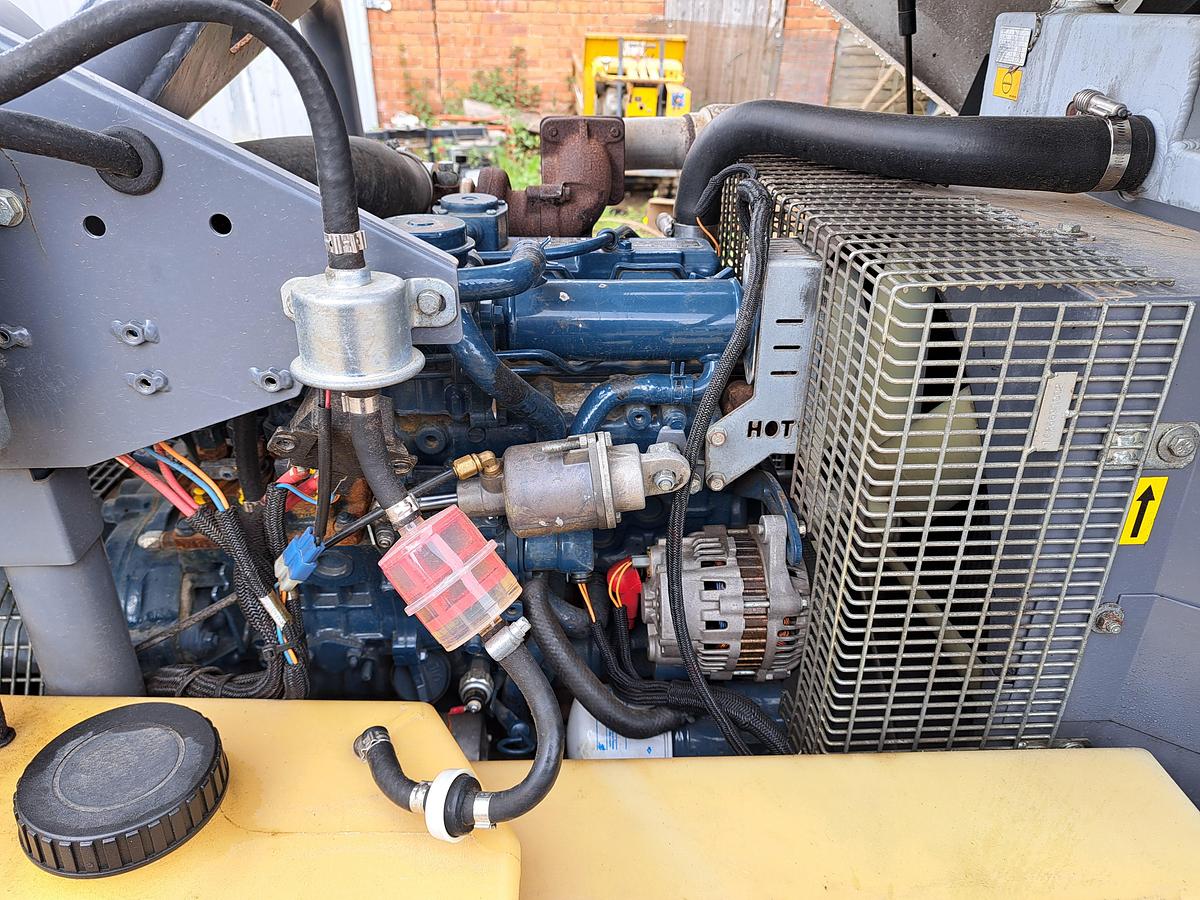 Used Atlas copco xas137