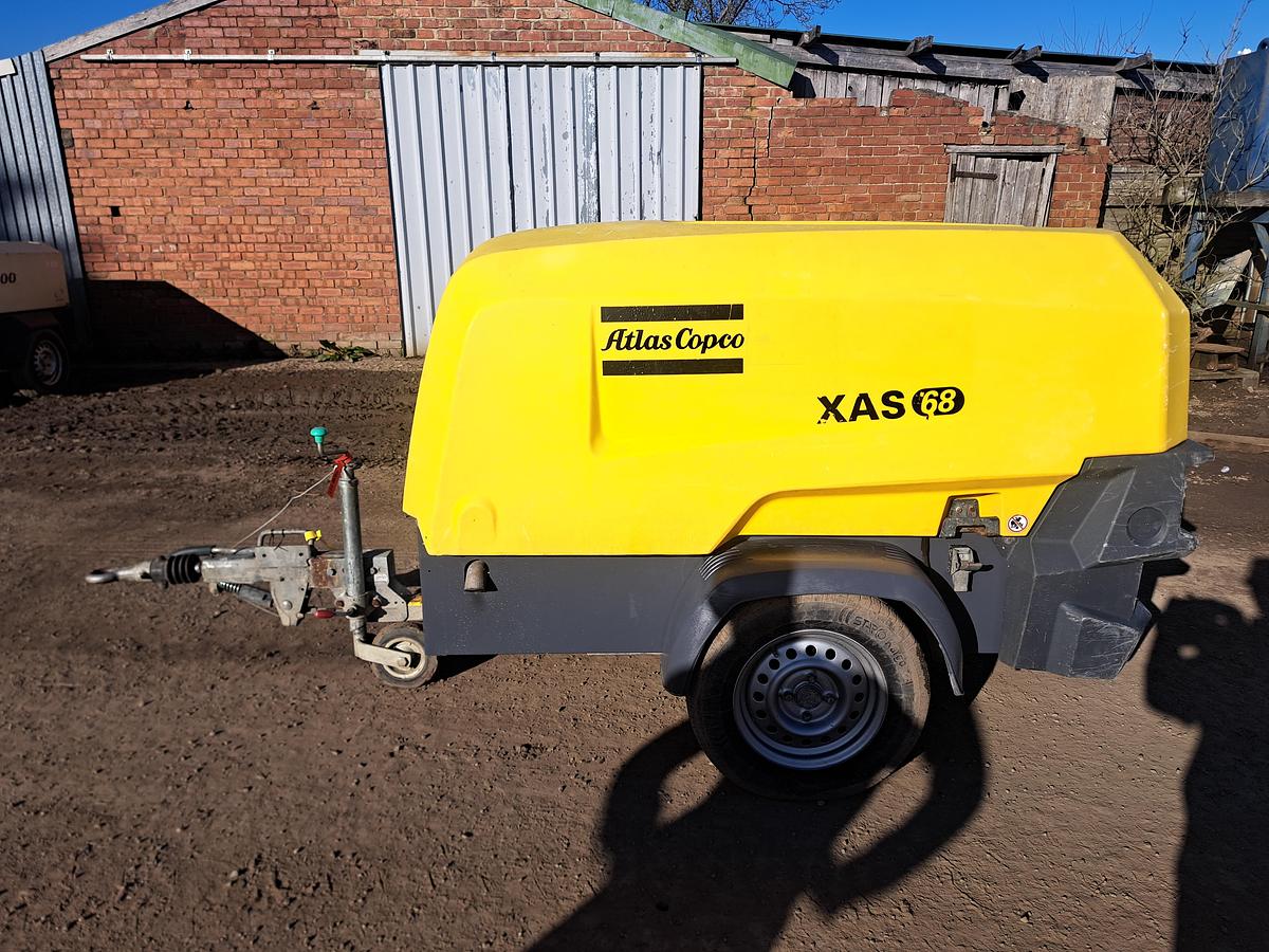 Used Atlas copco xas68