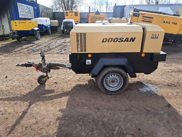 Used Doosan 741 compressor