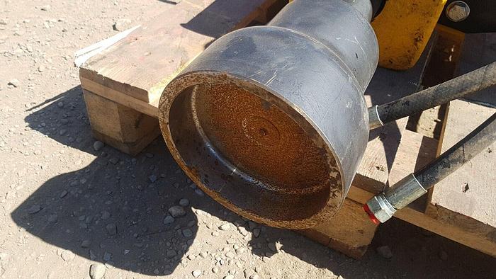 Used Arrowhead S40 Post Knocker Pecker Breaker