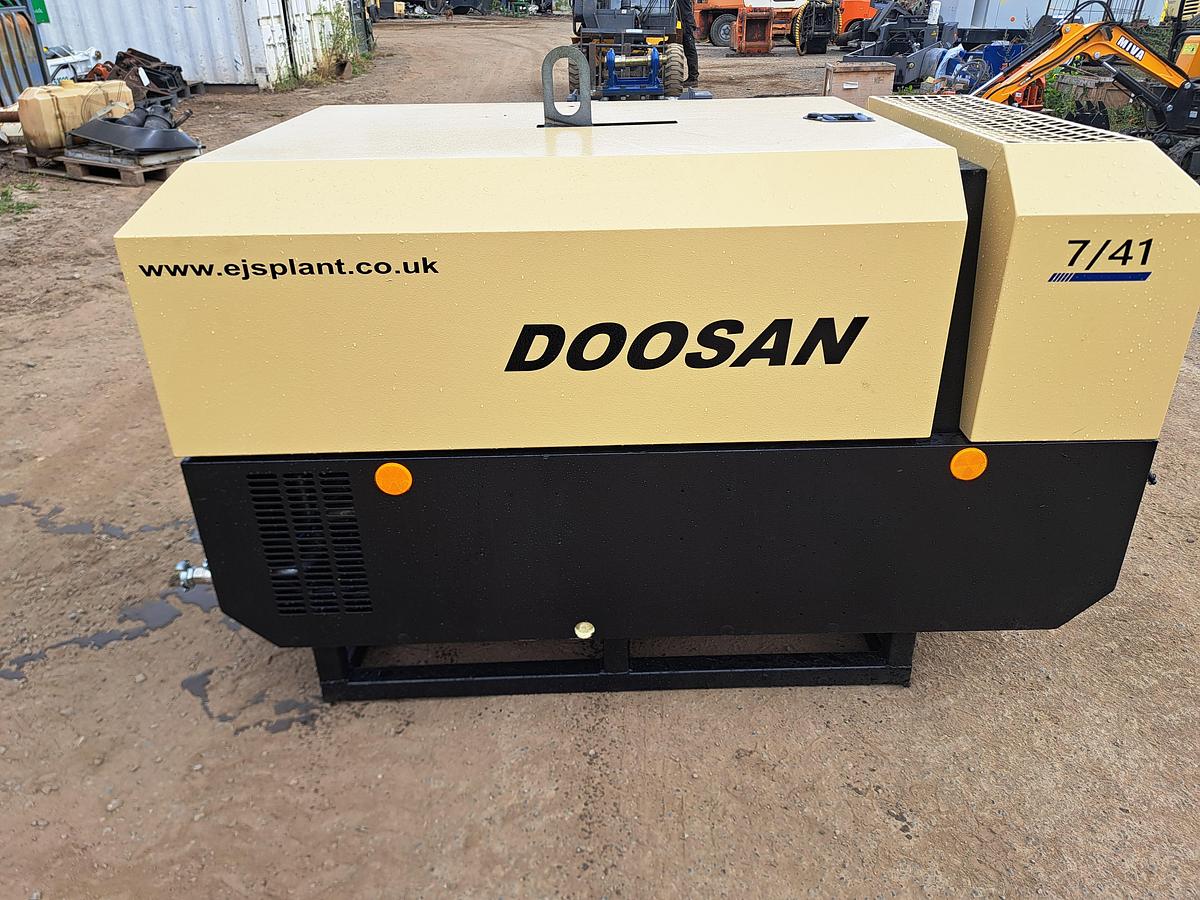 Used Doosan 7/41 with aftercooler