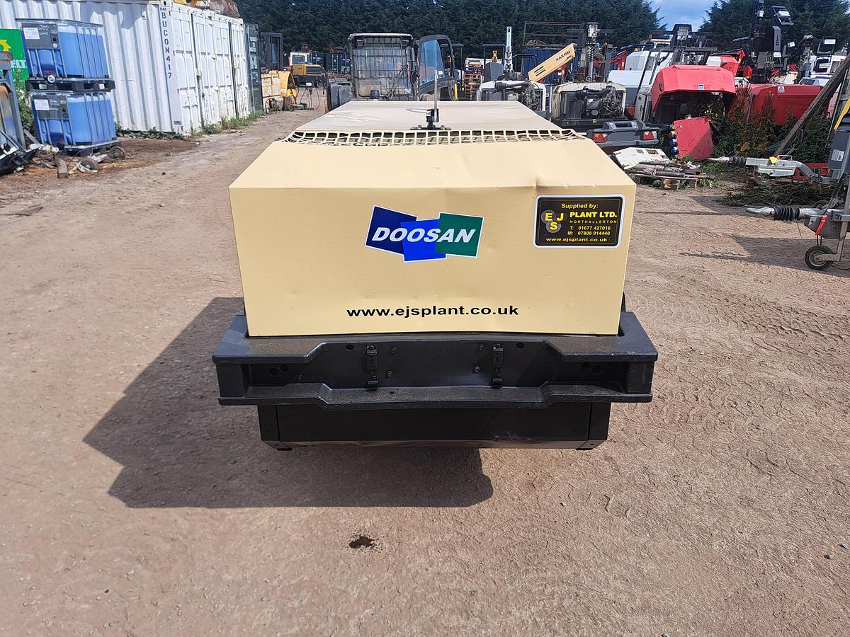 Used Doosan 741,140cfm