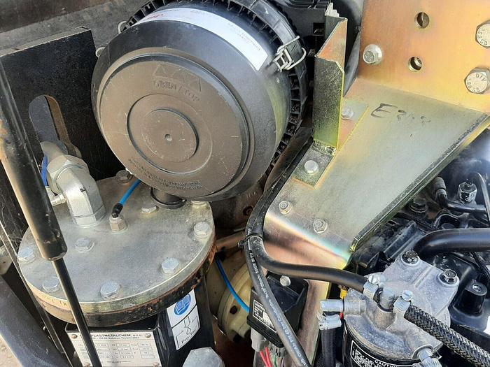 Used DOOSAN INGERSOLL RAND 7/41 DIESEL PORTABLE AIR COMPRESSOR LOW HOURS