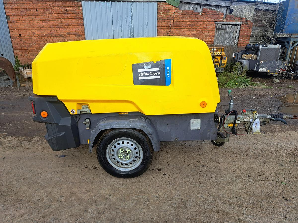 Used Atlas copco xas68