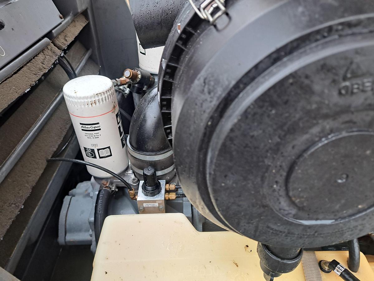 Used Atlas copco xas67 