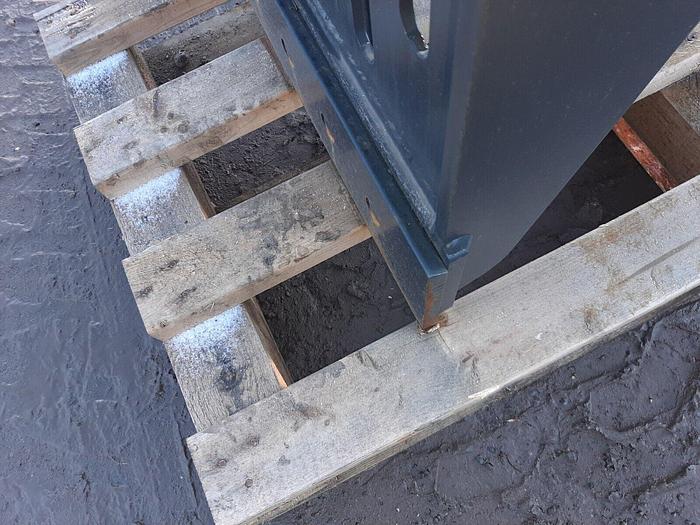 Selector Grab Suit 8 to 13 Tonne Machine