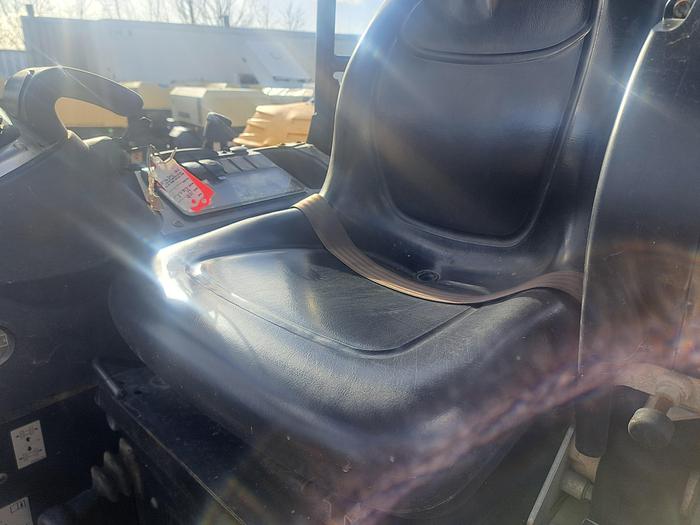 Used Jcb 16c-1 Mini Digger Trailer and breaker