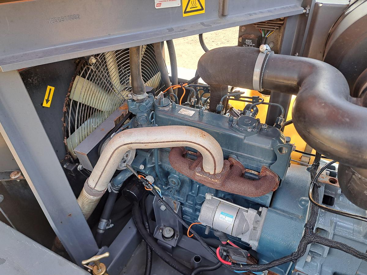 Used Atlas copco xas67