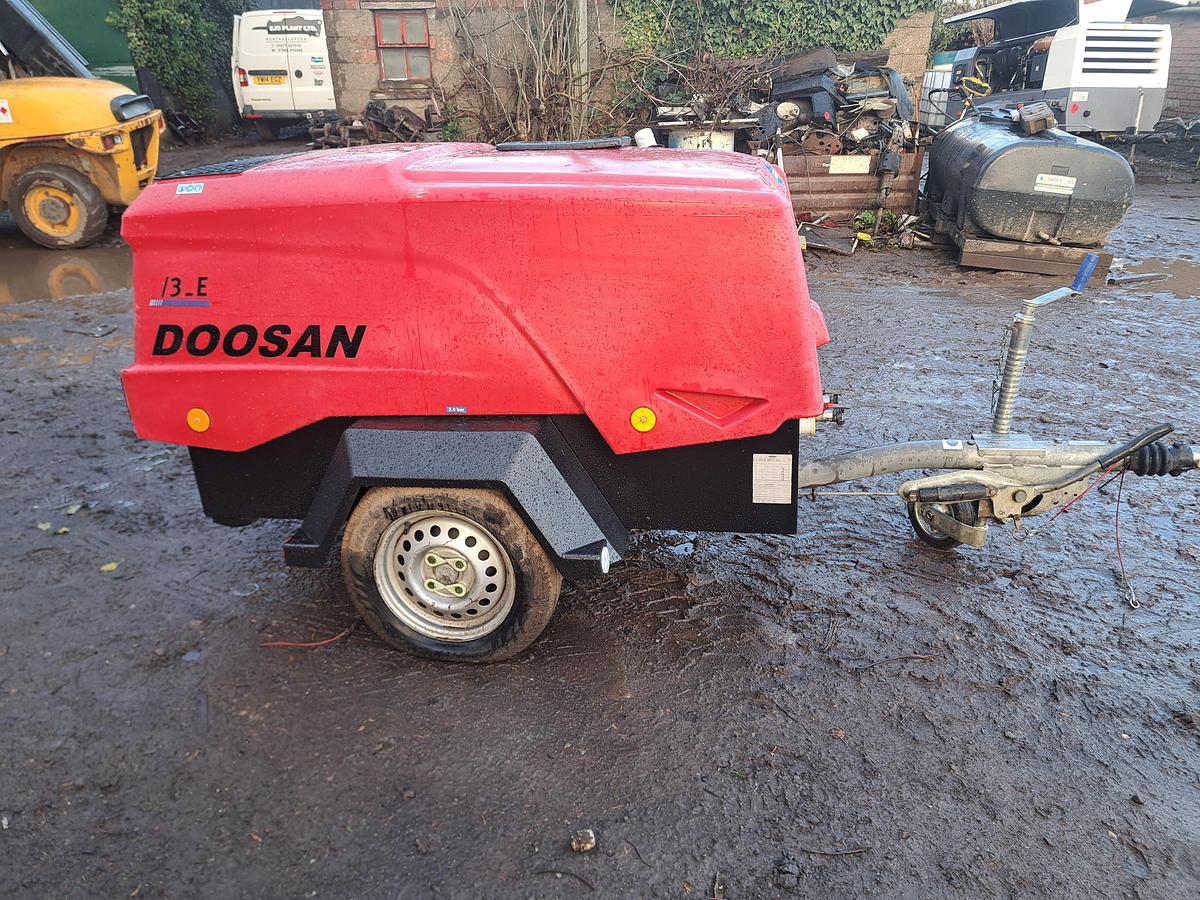 Used Doosan Compressor Generator