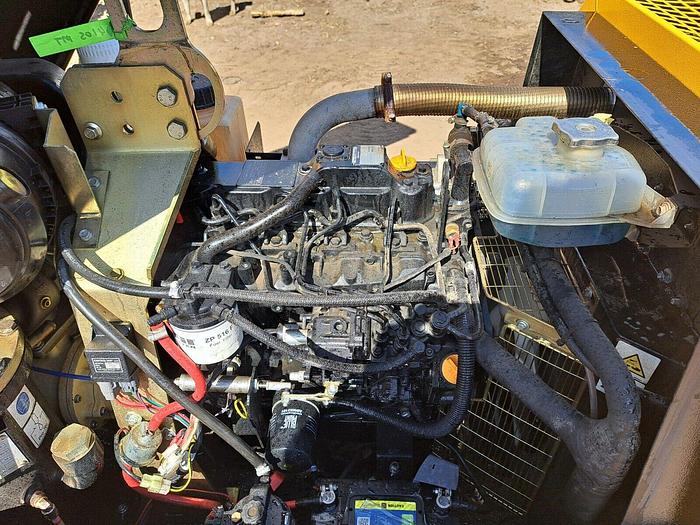 Used DOOSAN INGERSOLL RAND 7/41E DIESEL AIR COMPRESSOR GENERATOR 173 hours only