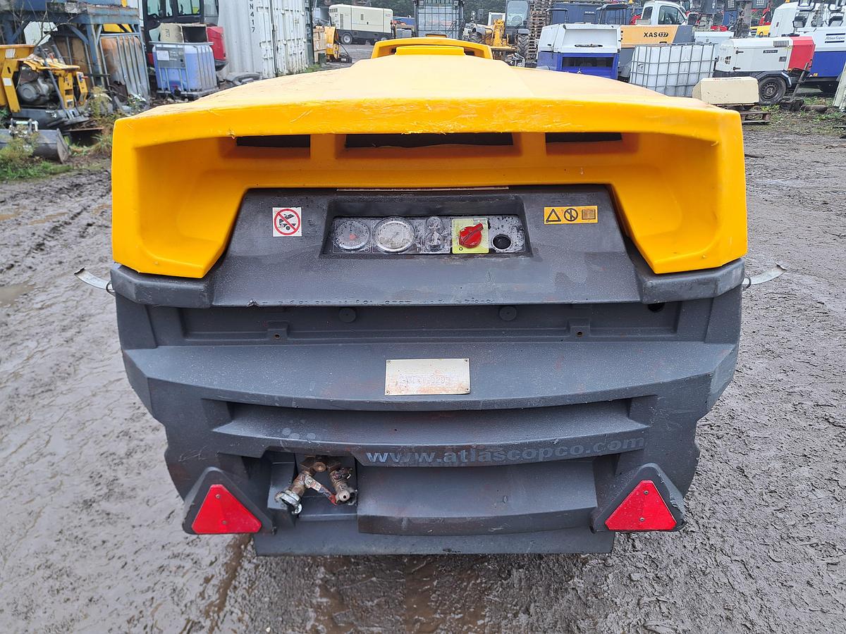 Used Atlas copco xas67 