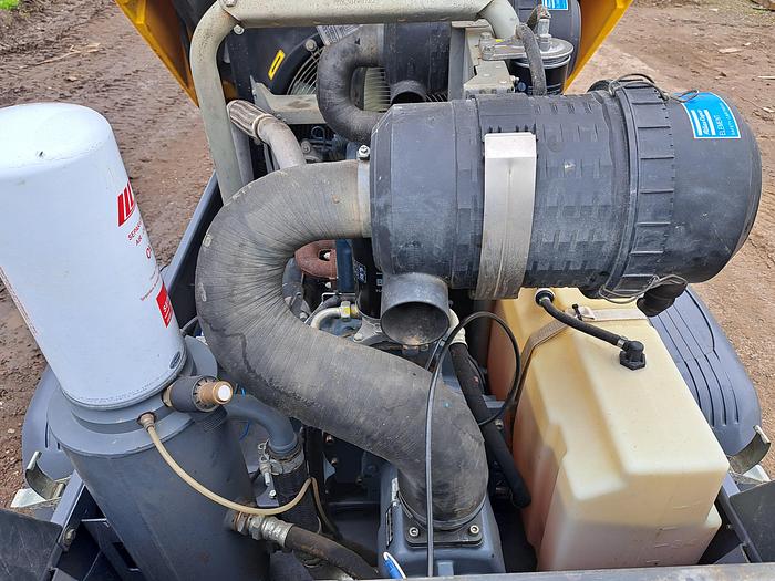 Used Atlas copco xas68