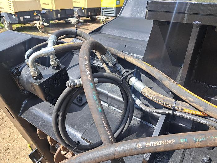 Used Remu Screening bucket