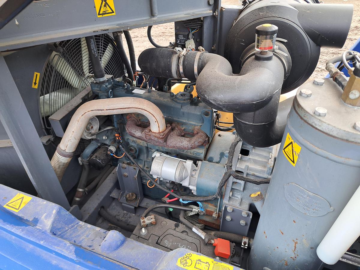 Used Atlas copco xas67