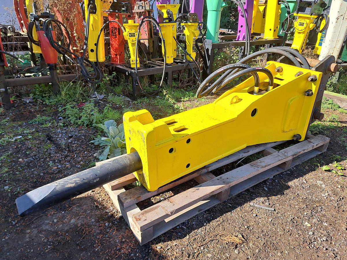 Refurbished Atlas copco MB1200