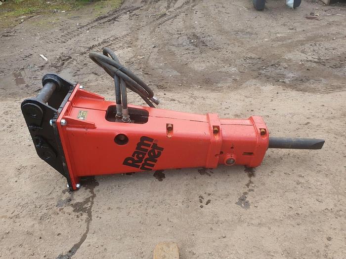 Used RAMMER S25 HYDRAULIC ROCK BREAKER SUIT DIGGER EXCAVATOR